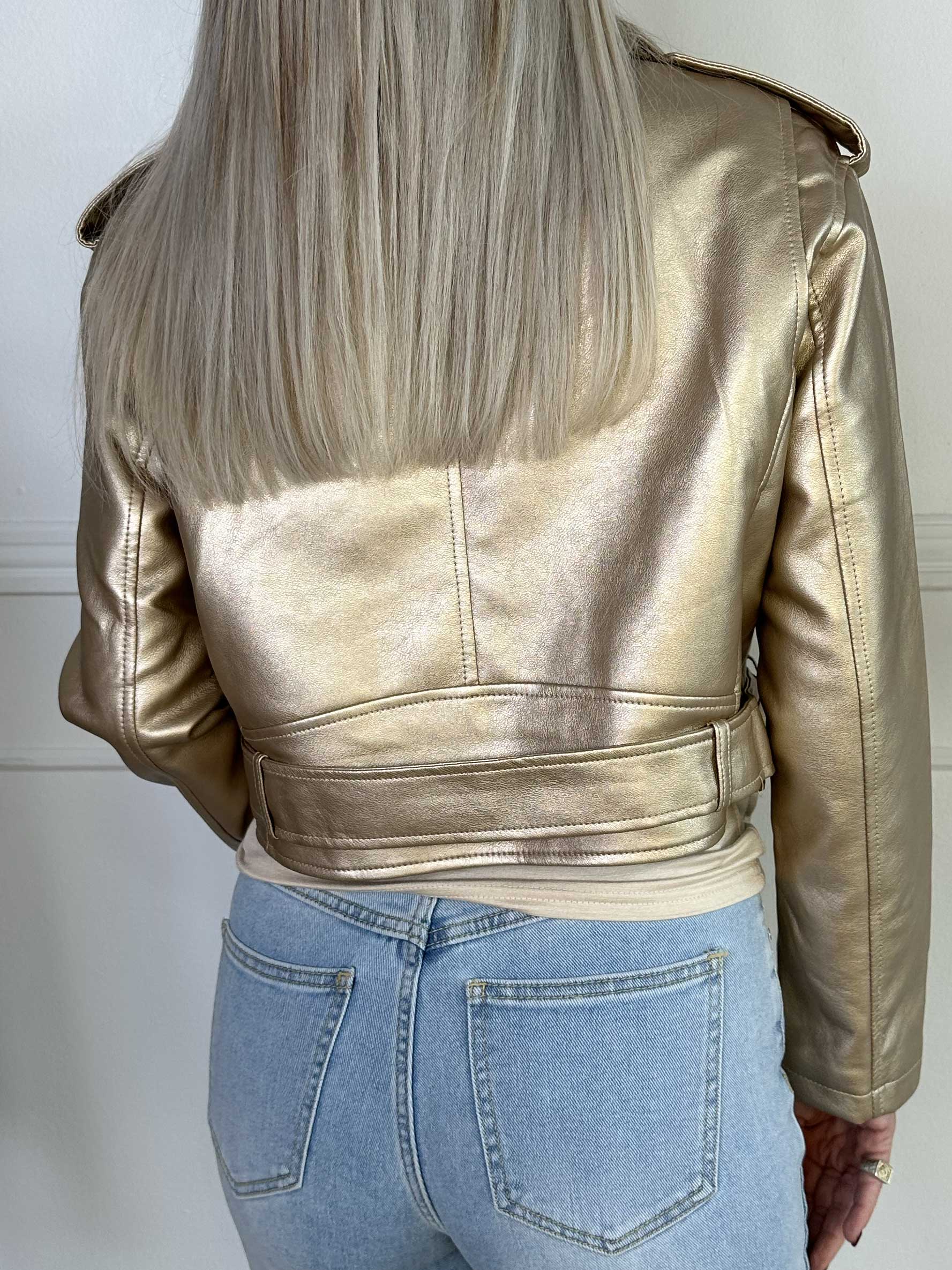 Ellis - Jacka i läderlook med bälte och dragkedja